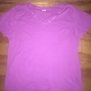 LIKE NEW! BASIC EDITIONS T-SHIRT XL